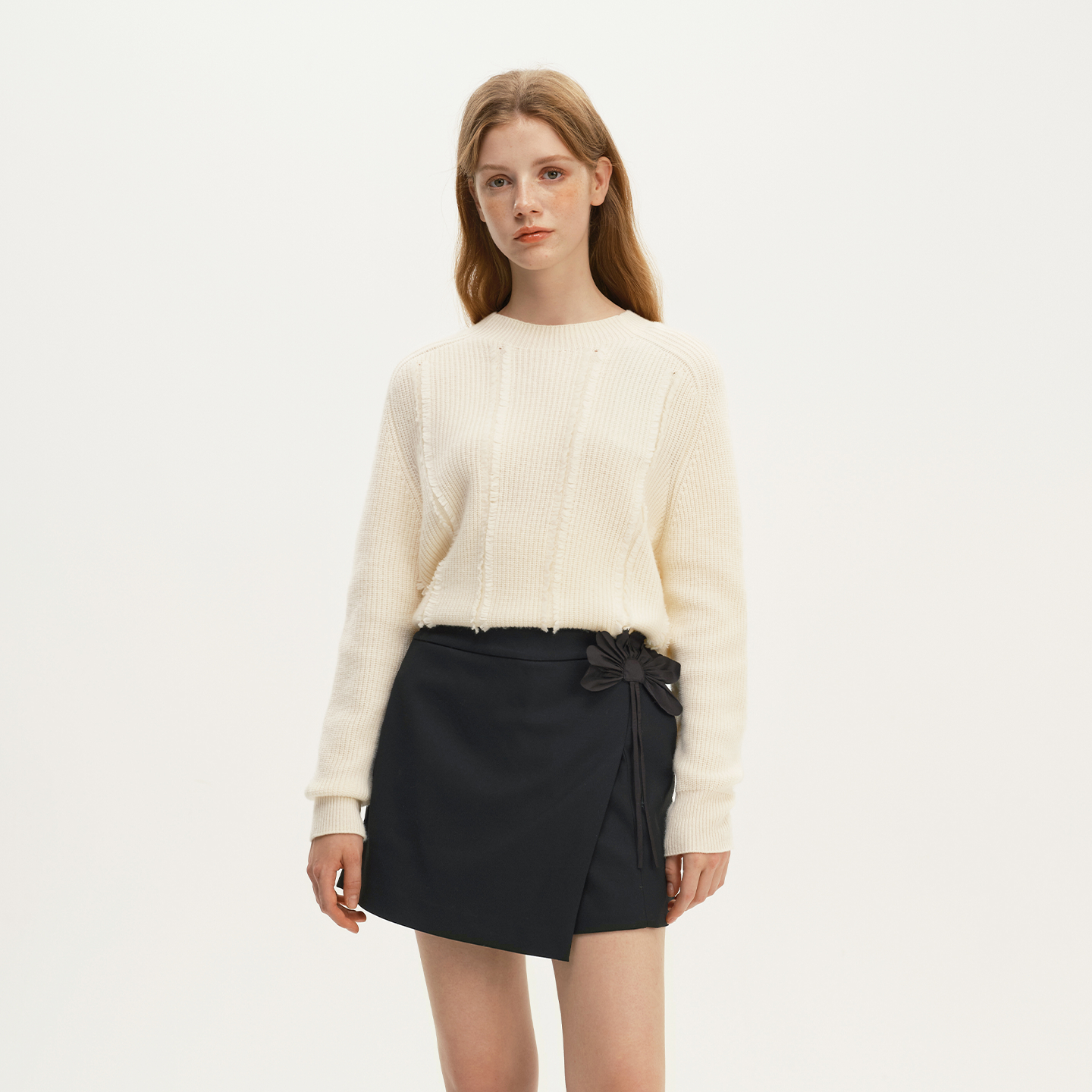 墨黑色艺之卉立体花装饰