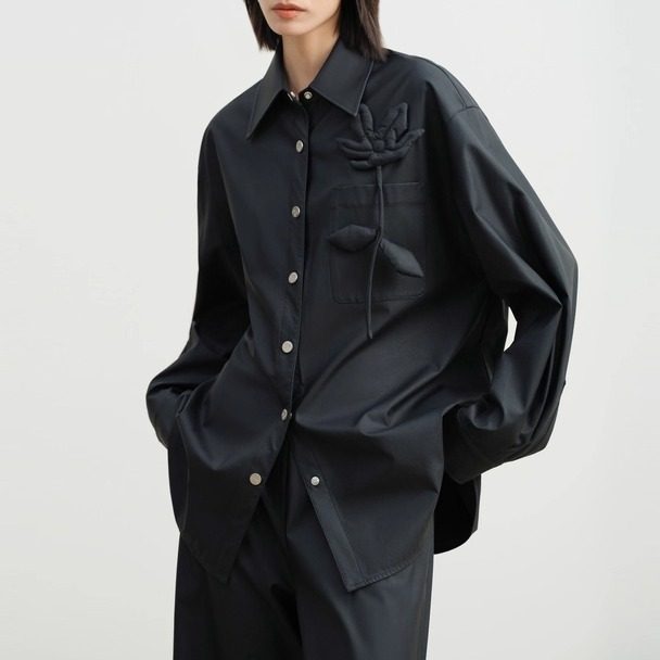 艺之卉环保超纤皮衬衫花朵设计