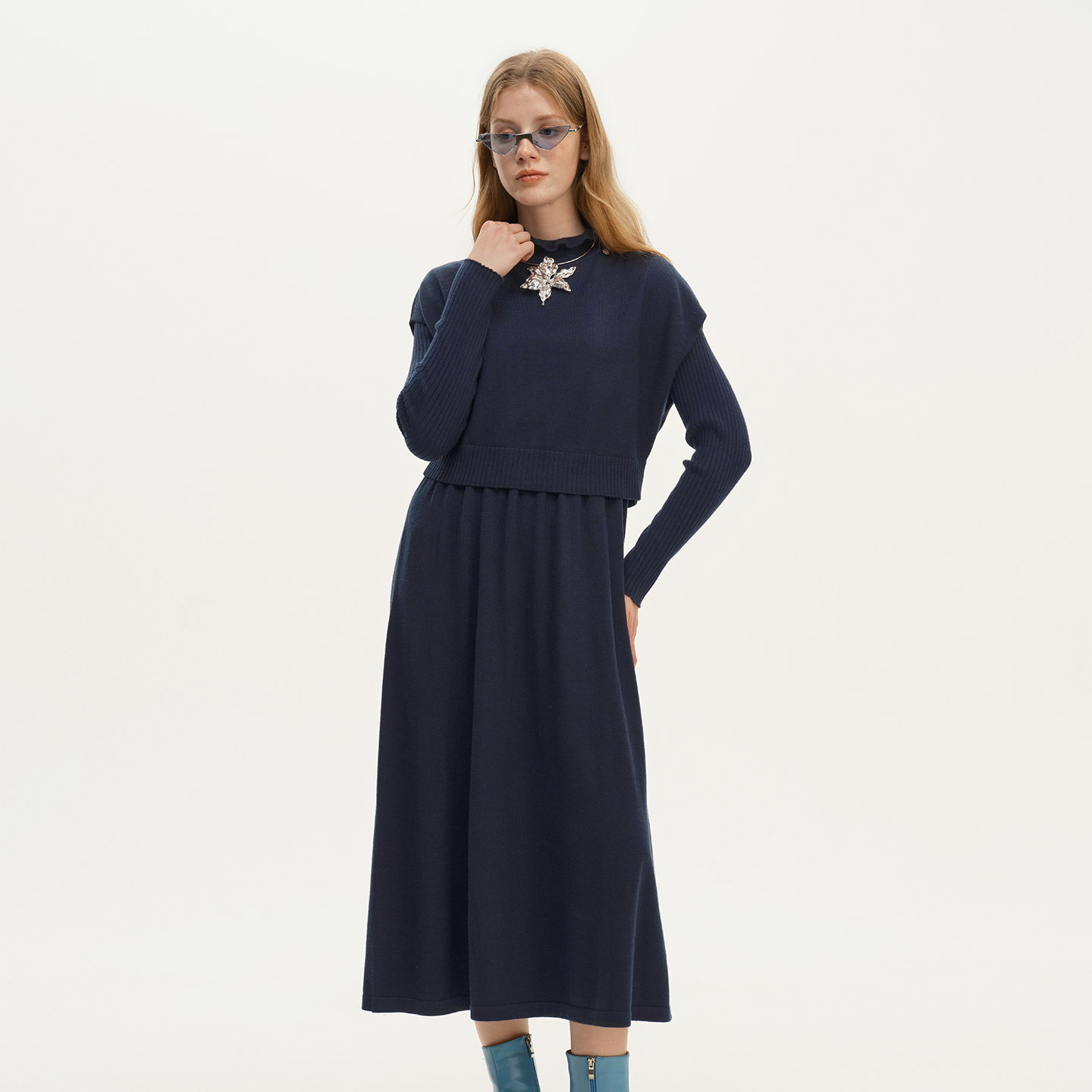 艺之卉新款两件套羊毛衫连衣裙