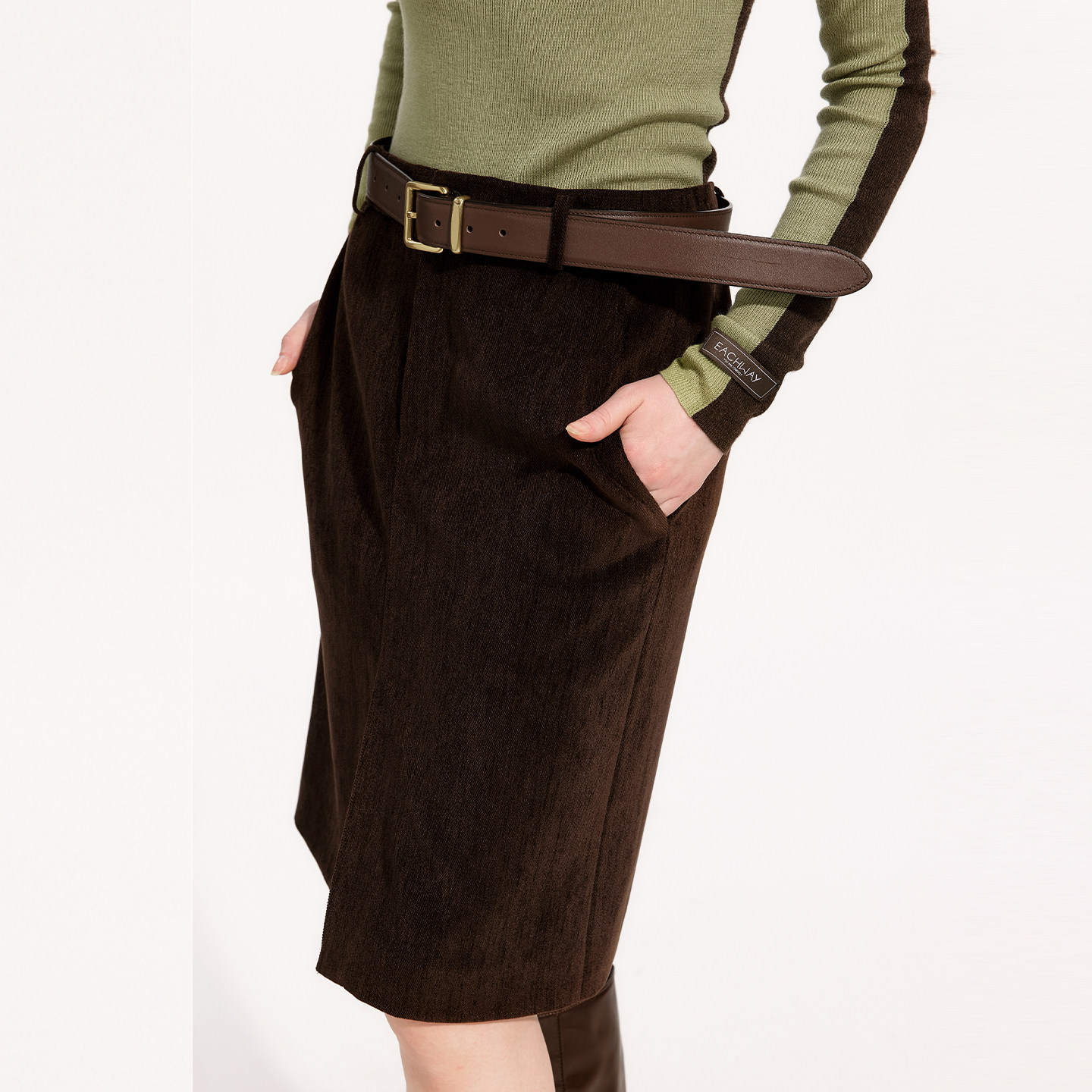 艺之卉可可棕疗愈绒感半身裙热巧克力色开叉半裙2025冬新款