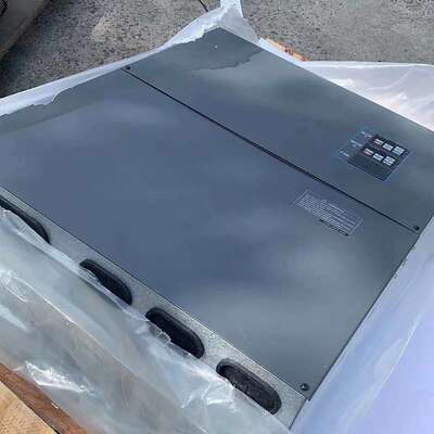 议价众辰空压机专用200KW变频器XLDP600TW-200KY