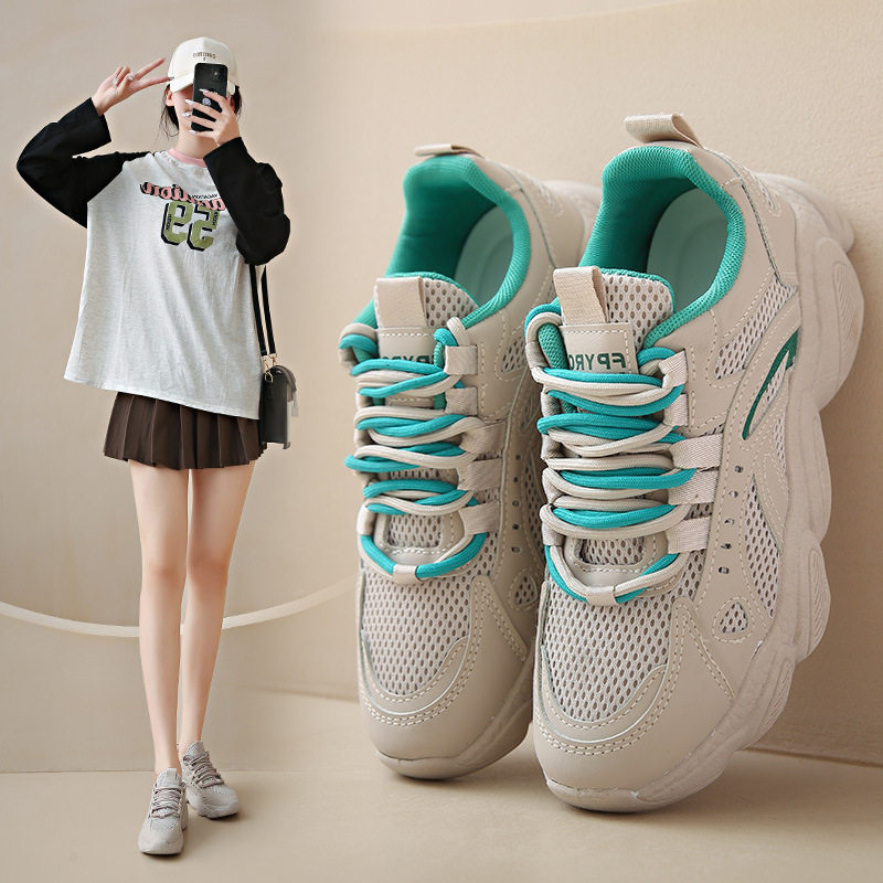 ins韩版跑步鞋新款老爹鞋女生2026秋季中学生舒服不累脚的运动鞋