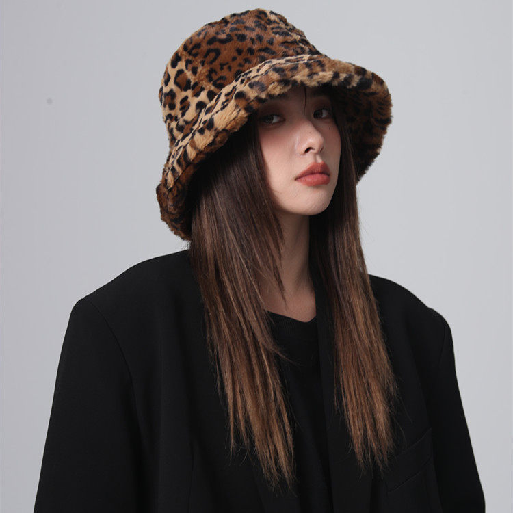 网红日系秋冬新款时髦渐变豹纹渔夫帽女显脸小加厚保暖毛绒绒盆帽,服饰配件/皮带/帽子/围巾,帽子,淘宝优惠券,粉丝福利购,淘宝优惠卷