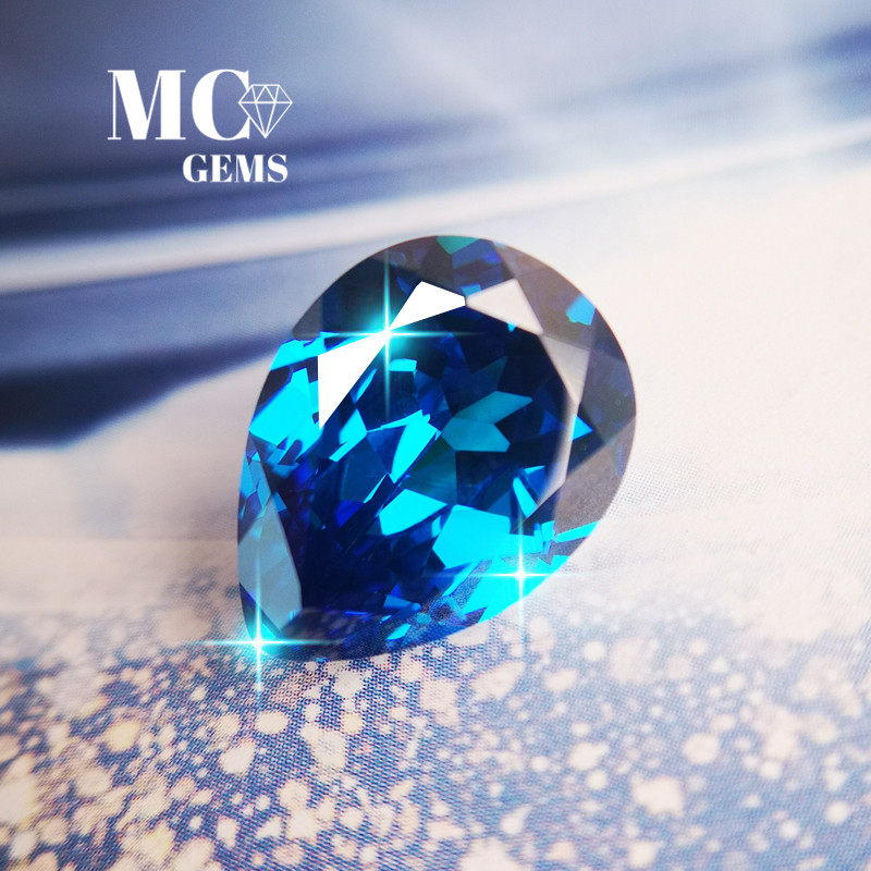 深邃斯里兰卡梨形水滴形状瑞士钻裸石矢车菊蓝宝石大师级切割面
