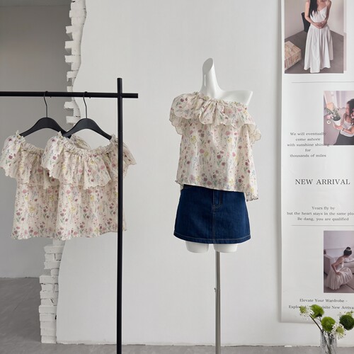 ifashion自制新款碎花荷叶边斜肩T恤女夏温柔风减龄百搭宽松上衣