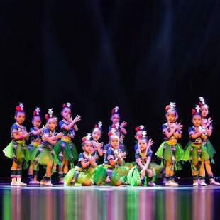 采茶舞蹈服铃呦灵红山果瑶山彩云飞踩花山儿童年叮当当苗娃演出服