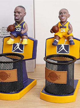 NBA篮球球星科比摆件笔筒詹姆斯哈登手办纪念品公仔模型男生礼物