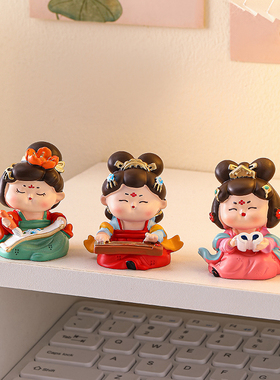 唐仕女古风汉服小摆件