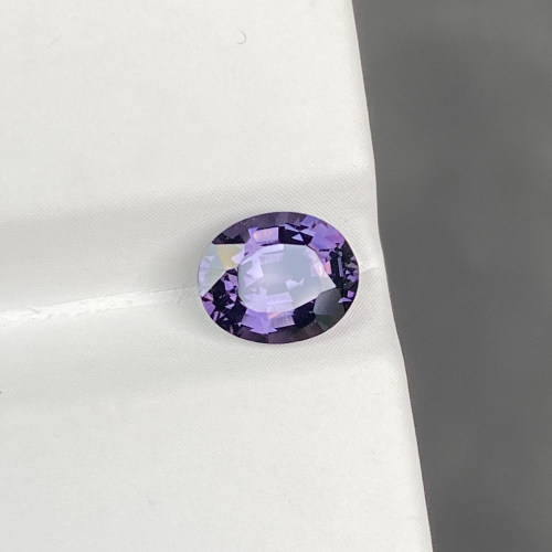 1.2克拉天然金属深紫尖晶石