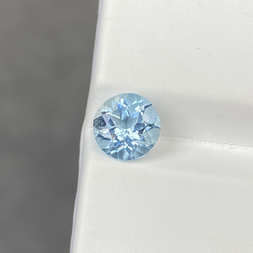 1.26克拉天然圣玛海蓝宝石圆形女