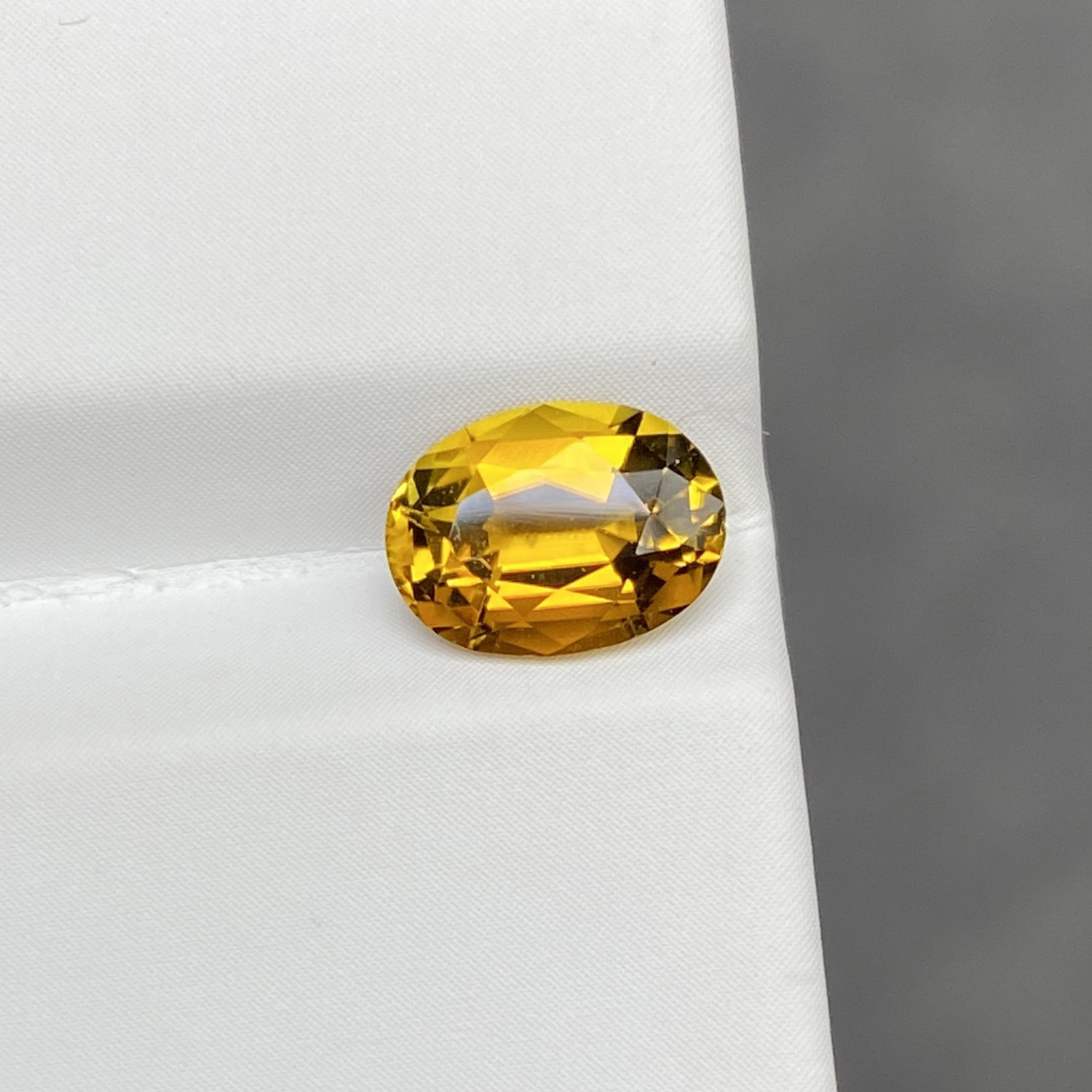 【一氏】1.3克拉天然蜜黄碧玺裸石椭圆戒面全净体精切中性款男女