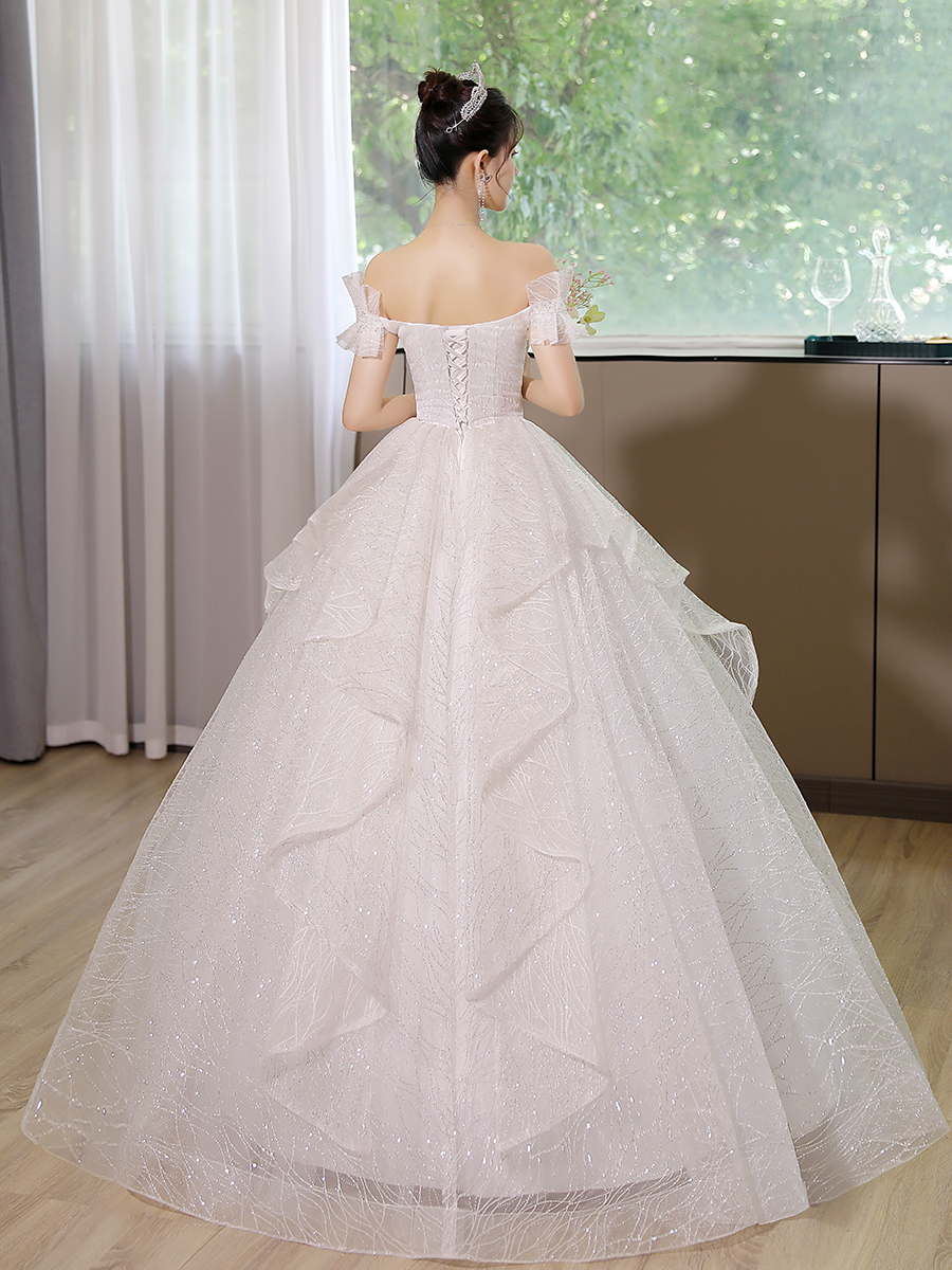 French -style shoulder wedding dress 2024 new bride palace atmosphere high -end luxury and heavy work V -neck French -style shoulder wedding dress 2024 new bride palace atmosphere high -end luxury and heavy work V -neck