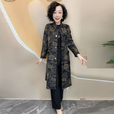 妈妈装大码显瘦气质盘扣风衣外套