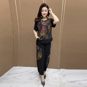 中老年妈妈真丝套装夏季新款大码宽松短袖上衣搭配高腰小脚灯笼裤