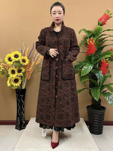 中老年妈妈加绒外套冬季新款立领大码显瘦宽松遮肉40-50岁长风衣