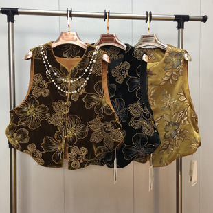 新中式国风妈妈丝绒马夹春装新款轻奢刺绣复古显瘦宽肩外穿坎肩女