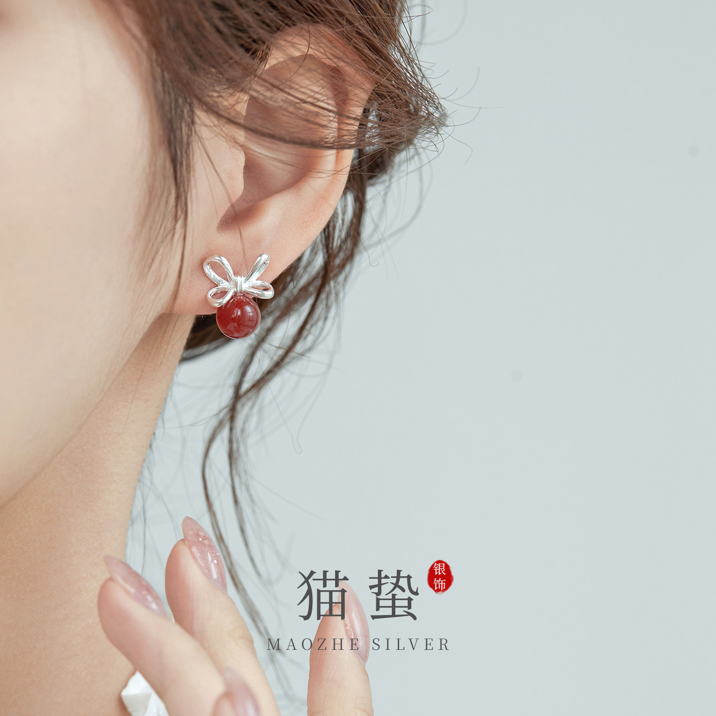 猫蛰S925纯银红玛瑙蝴蝶结耳钉