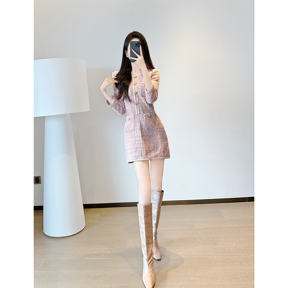 凸显女神范小香风A字裙连衣裙