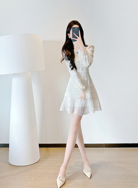 蕾丝连衣裙春装2025新款今年流行爆款气质名媛法式收腰显瘦a字裙