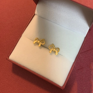 周家同款拉丝蝴蝶结小马耳钉女黄金色防过敏小巧百搭马上有钱耳饰