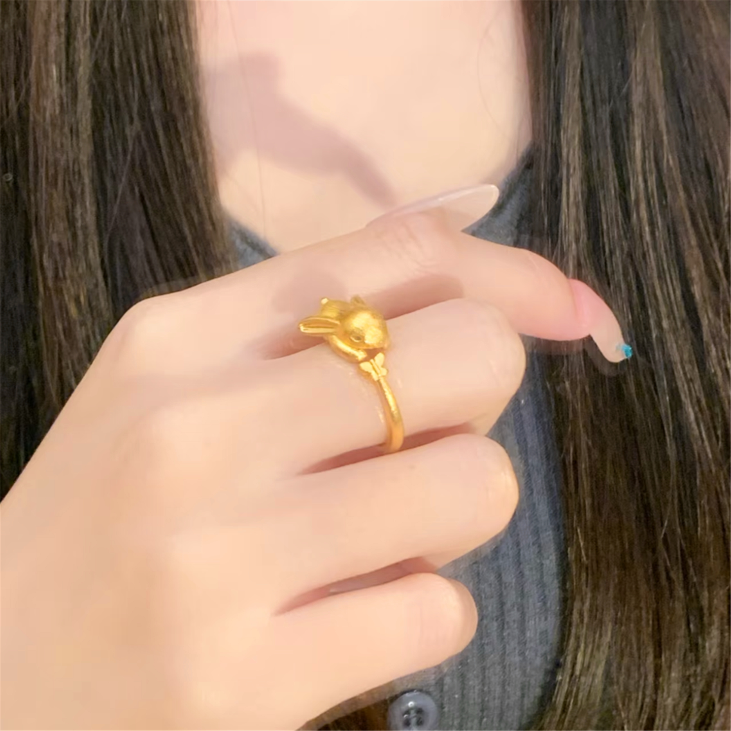 网红同款复古可爱拉丝小兔子开口戒指女黄金色国潮蝴蝶生肖兔指环