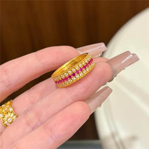 铺家同款保色沙金点钻红宝石戒指女食戒培育轻奢镶嵌三排指环高级