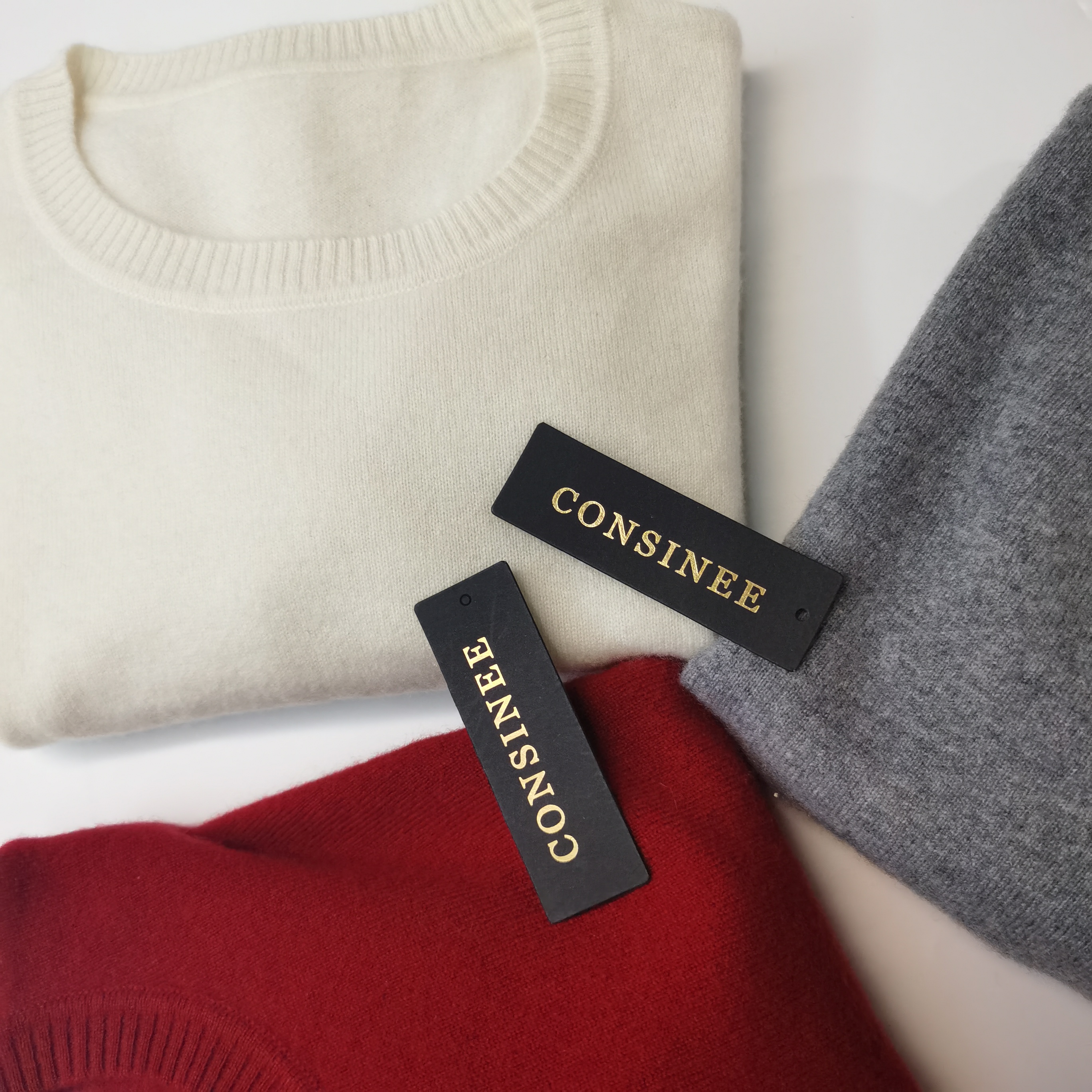 小云朵康赛妮AU纯山羊绒A级12针密织圆领基础打底长袖羊绒衫女