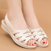 2025新款 可下水踩水下雨湿水外穿防滑凉鞋 妈妈女士塑料鱼嘴鞋 女款