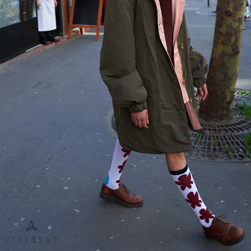 时尚花朵及膝袜lifebeat