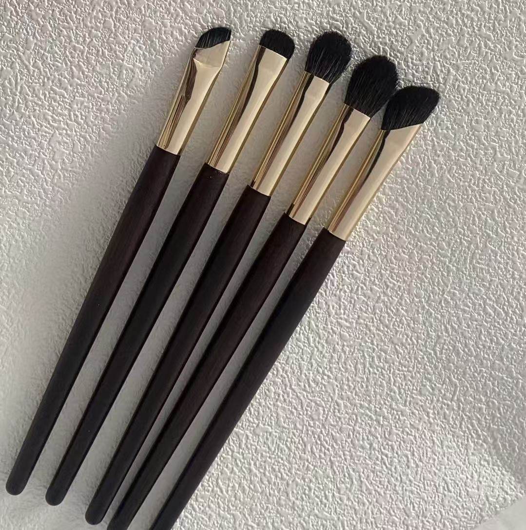 化妆眼影刷套装羊毛超柔软随身便携式迷你眼部动物毛鼻影斜角刷子图片