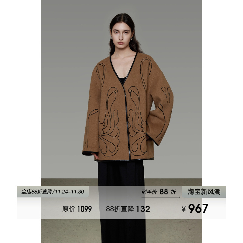 UNSPOKEN100羊毛刺绣大V领毛呢外套女冬季原创设计感短款呢子外套