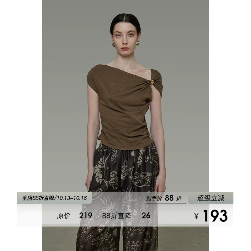 UNSPOKEN设计感立体装饰不规则斜肩T恤女夏季修身显瘦气质上衣