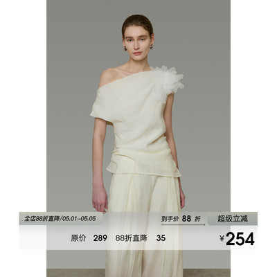 UNSPOKEN白色衬衫女斜肩立体花蕊高级设计感露肩修身气质套头上衣