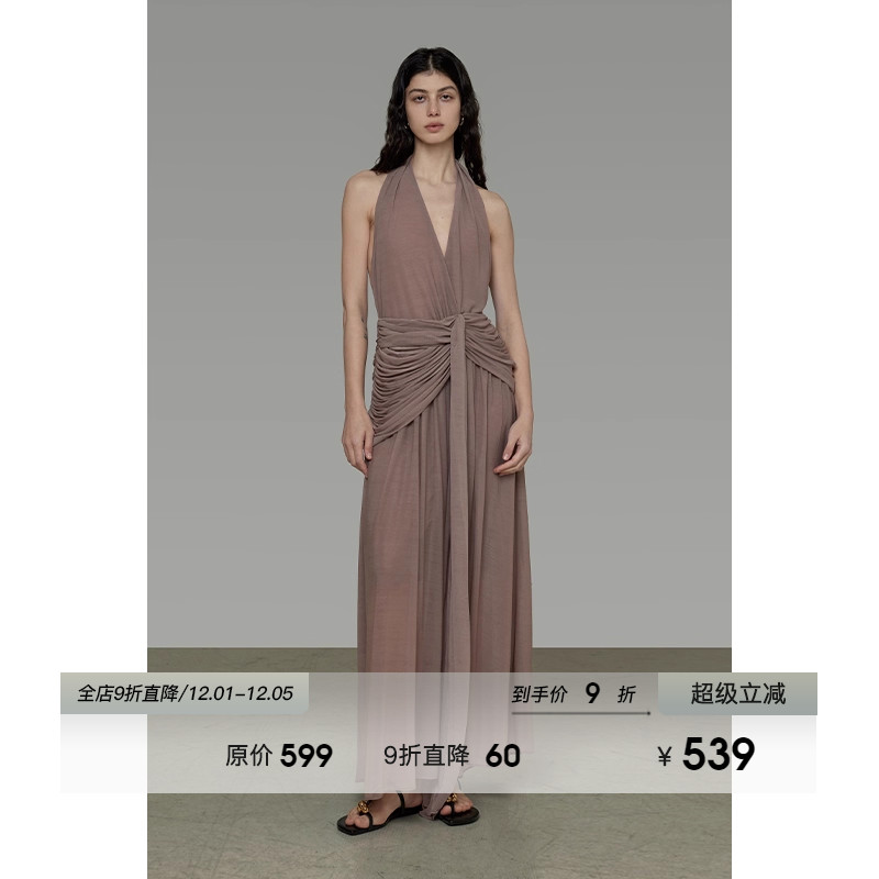 UNSPOKEN设计感挂脖无袖连衣裙女2025夏季新款简约高级感V领长裙