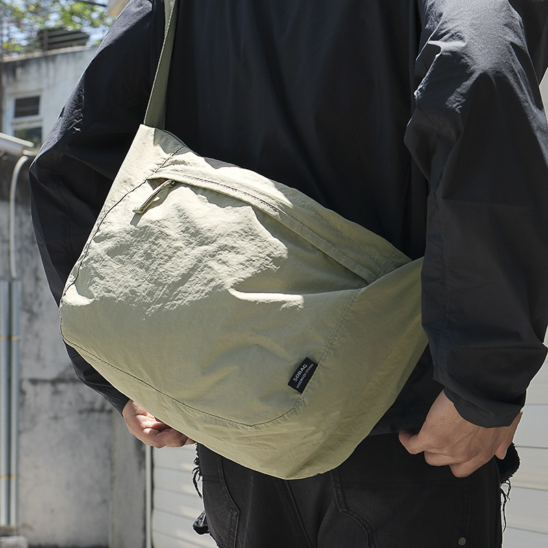 sobag日系街头潮男大容量通勤尼龙布包女山系防水中性斜挎单肩包