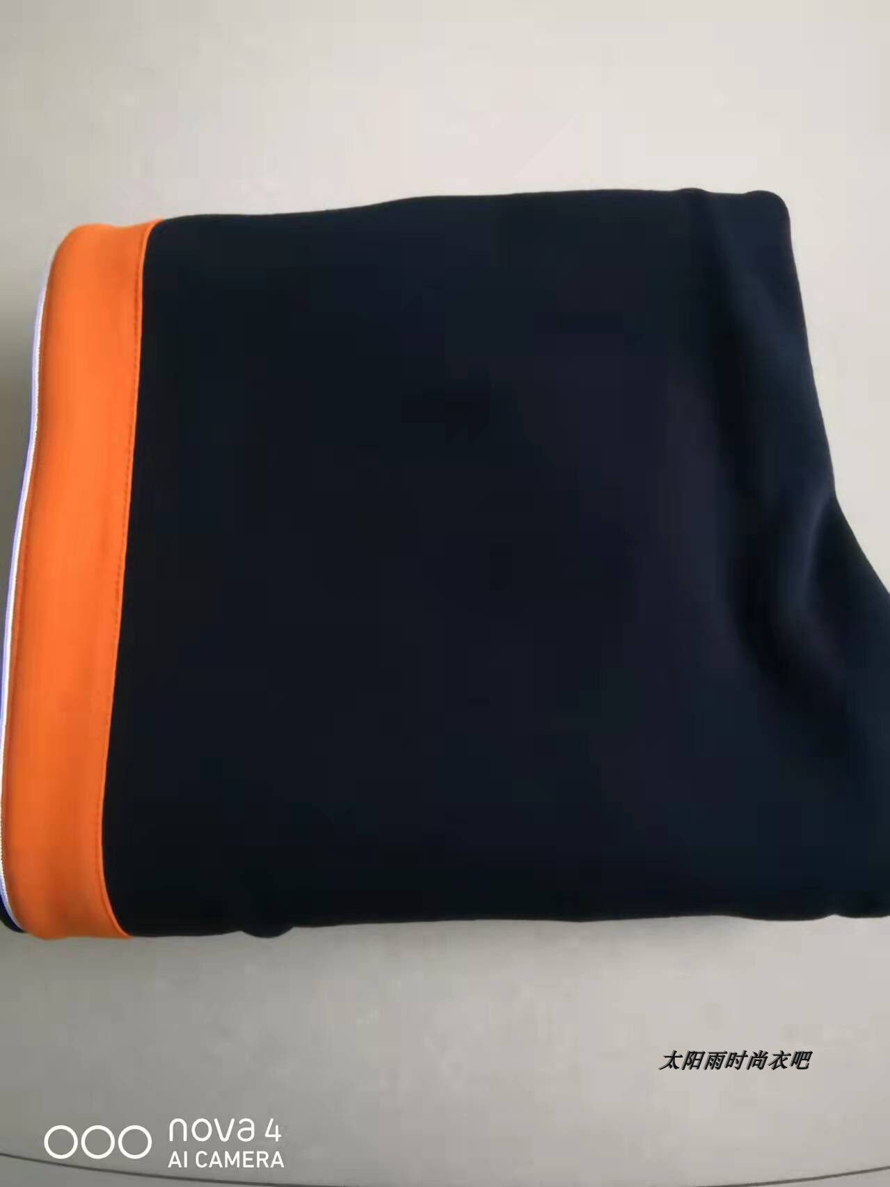 THE NEW SPRING AND AUTUMN SCHOOL UNIFORM PANTS ARE WIDE ORANGE AND THIN WHITE A CUFF OF JUNIOR HIGH SCHOOL AND PRIMARY SCHOOL BOYS AND WOMENS SWEATPANTS
