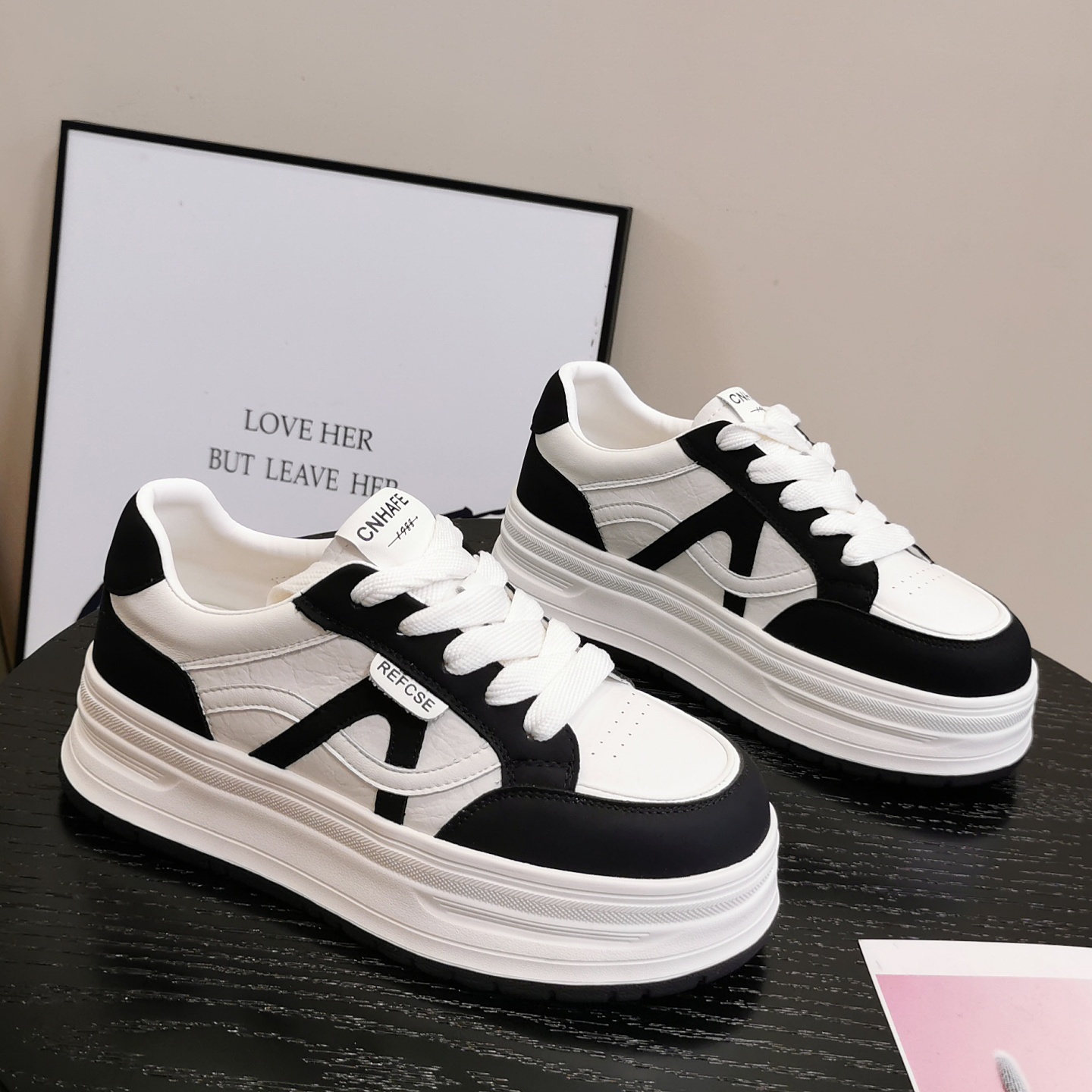 时尚拼色熊猫板鞋百搭厚底小白鞋