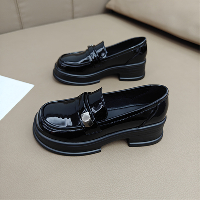 厚底乐福鞋英伦风小皮鞋漆皮单鞋