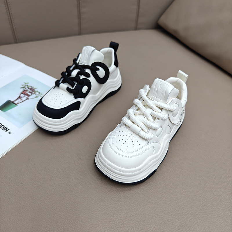真皮黑白熊猫鞋女2025新款韩版休闲百搭运动系带休闲鞋厚底板鞋女