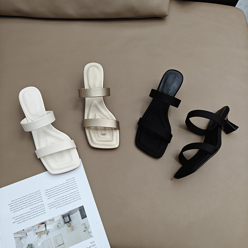 法式后空一字拖外穿仙女风纯色2025年夏季时尚百搭配裙子低跟凉拖