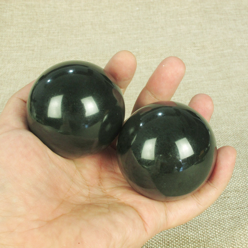 守选天然和田玉手球手把件墨玉按摩玉器把玩件青玉文玩一对