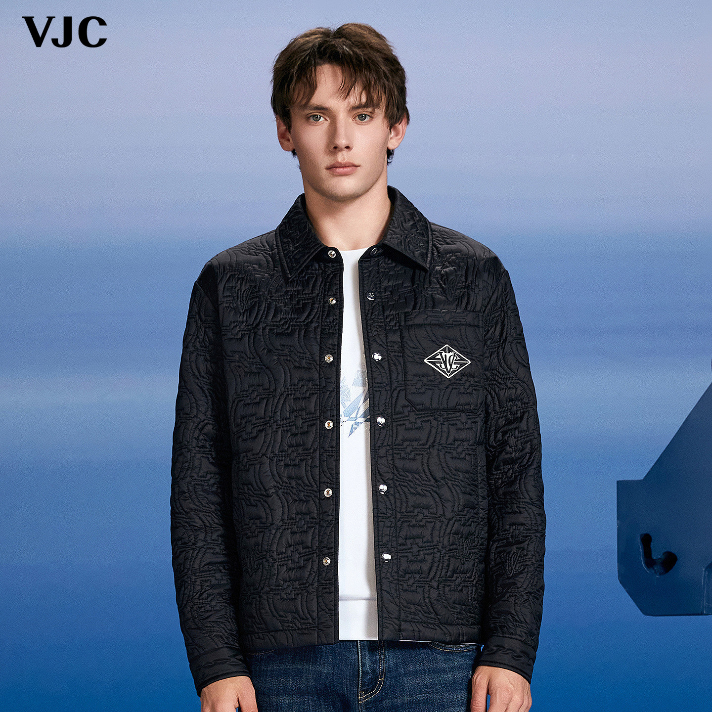 【绗缝刺绣】VJC/威杰思2025秋冬新款男装时尚立体绣花章翻领棉服,男装,棉衣,淘宝优惠券,粉丝福利购,淘宝优惠卷