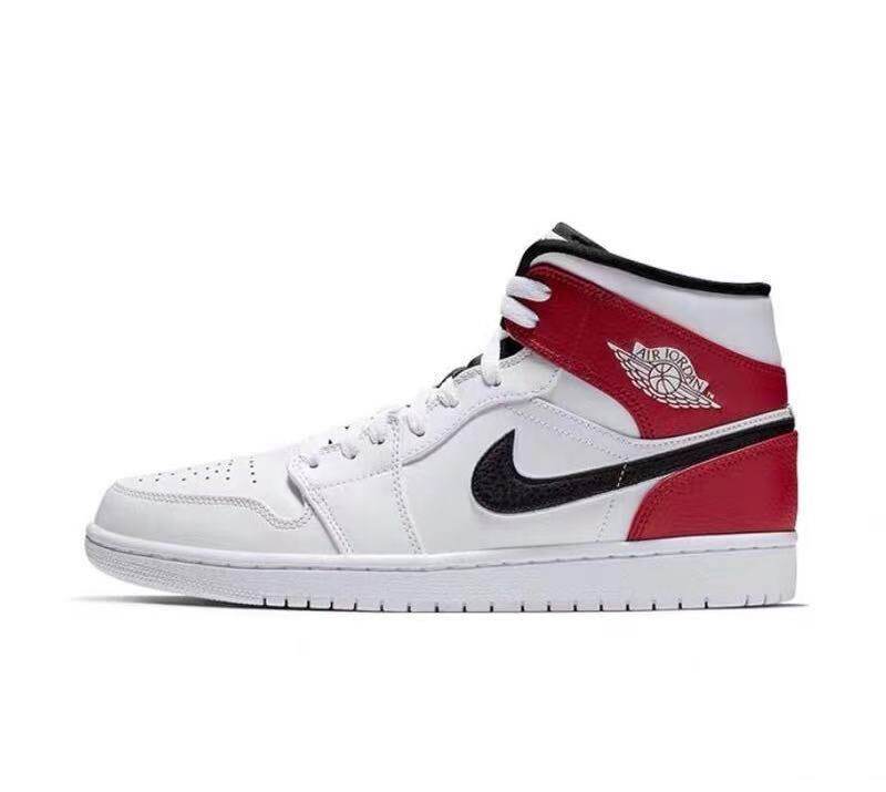 Air Jordan 1 Mid AJ1 黑白红 小芝加哥中帮 554724-116