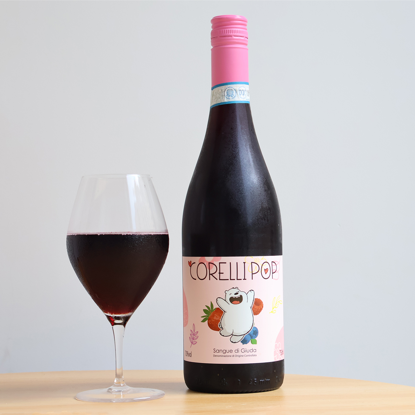 樱桃气泡冰意大利甜红起泡酒