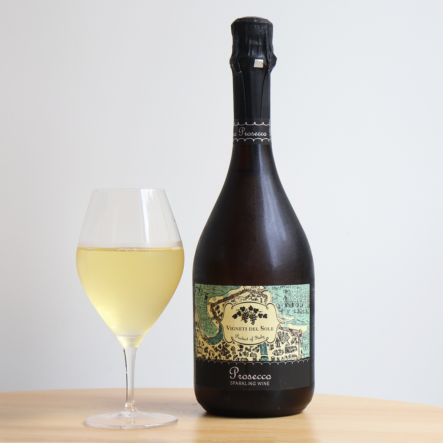 青苹果梨小白花意大利起泡酒