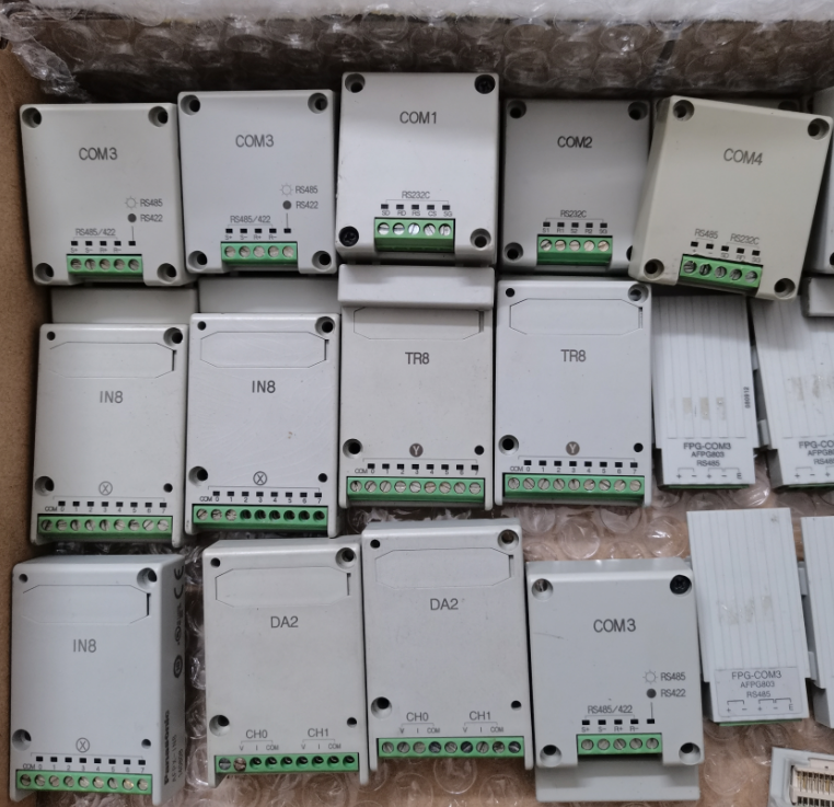 松下PLC通信模块 AFPX-COM1/COM2/COM3/COM4/COM5/DA2/TR8/IN8
