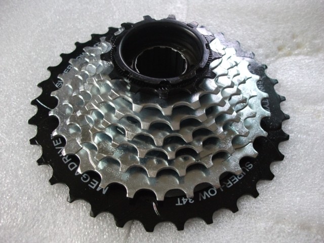Pignon de vélo 8 vitesses SUNRACE - Ref 2380200 Image 1