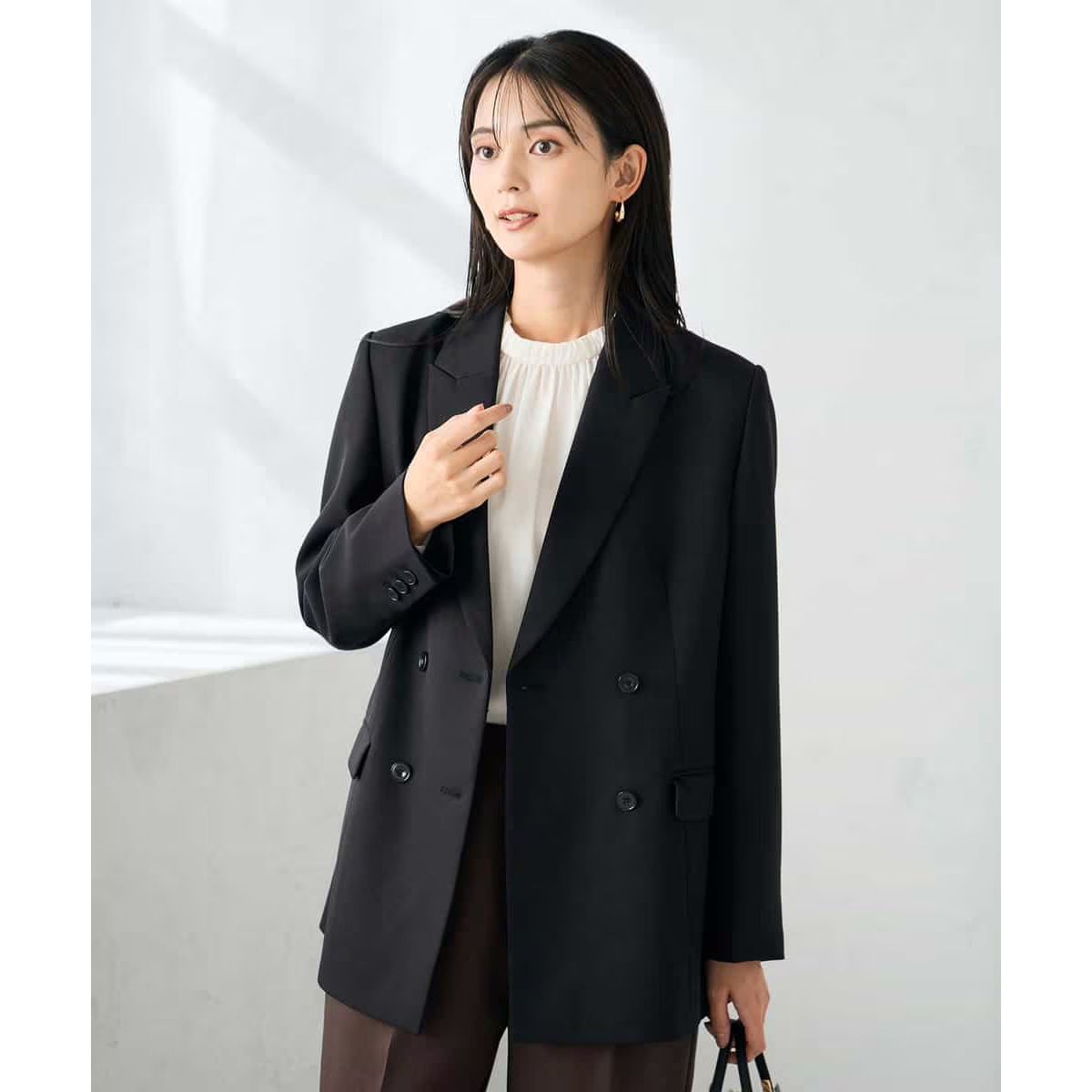 日单秋季新款双排扣城市通勤百搭西装外套女