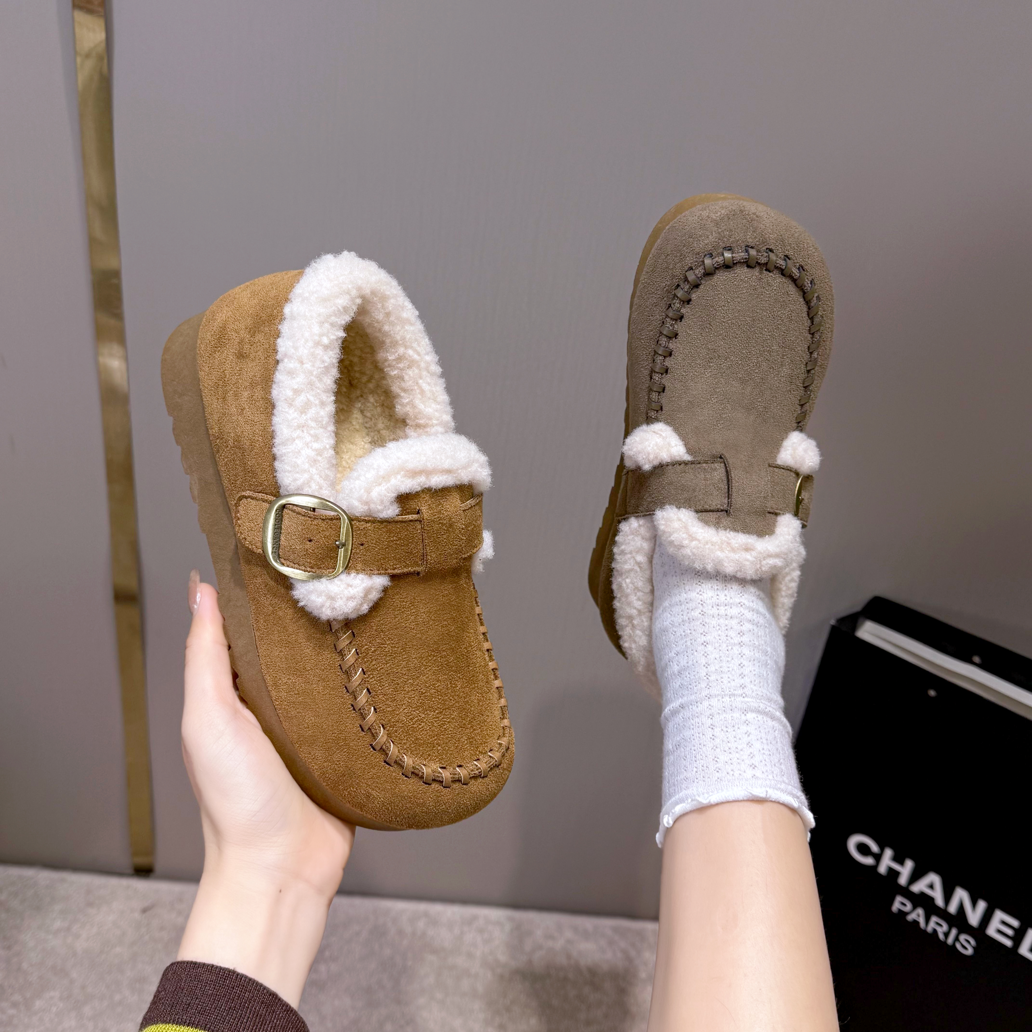 2025秋季新款女鞋厚底增高老爹鞋女百搭休闲运动板鞋ins潮面包鞋