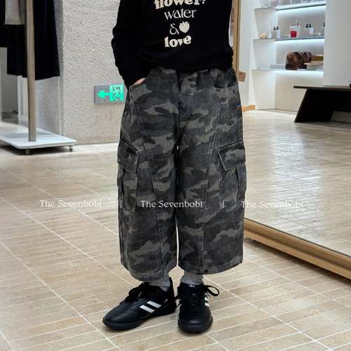 柒号童仓女大童韩版洋气迷彩工装裤秋装新款儿童宽松高腰阔腿半裤